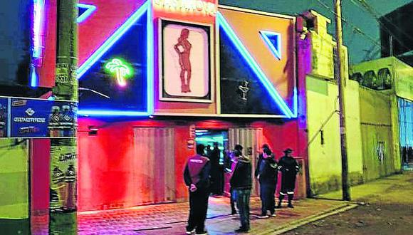 Municipalidad clausura tres night club por irregularidades