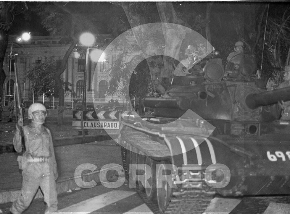 5 de abril: Las imágenes del autogolpe de Alberto Fujimori