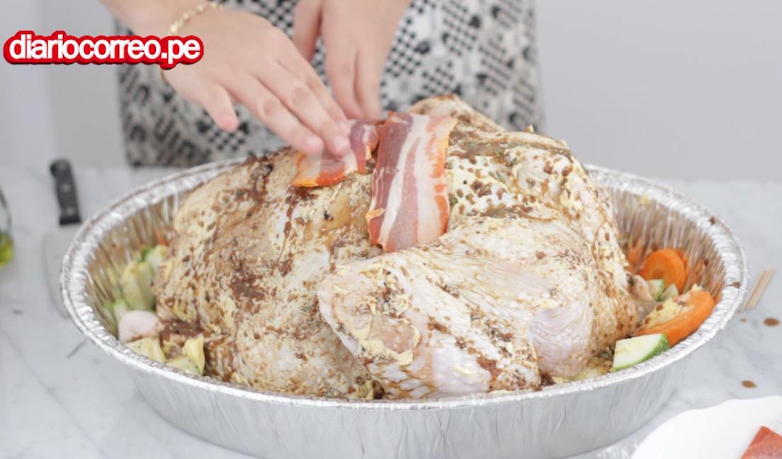 ​Receta de comida: Pavo navideño relleno de verduras