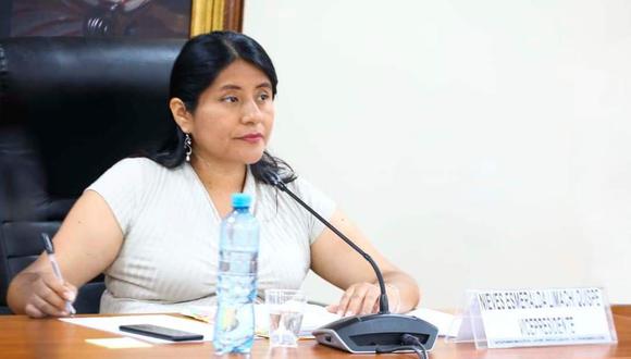 Parlamentaria es criticada además por tener una deuda de 48 mil soles aproximadamente a la Beneficencia de Tacna. (Foto: Difusión)