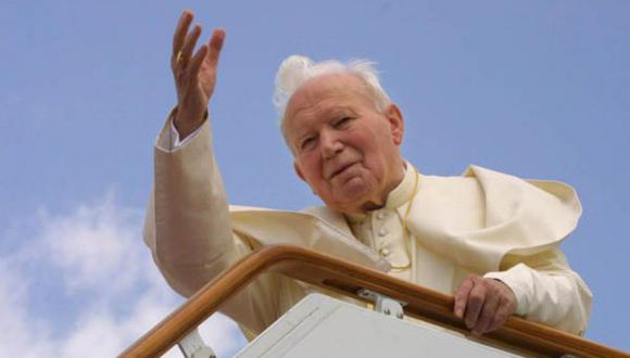 Vaticano aprueba el milagro que hará santo a Juan Pablo II