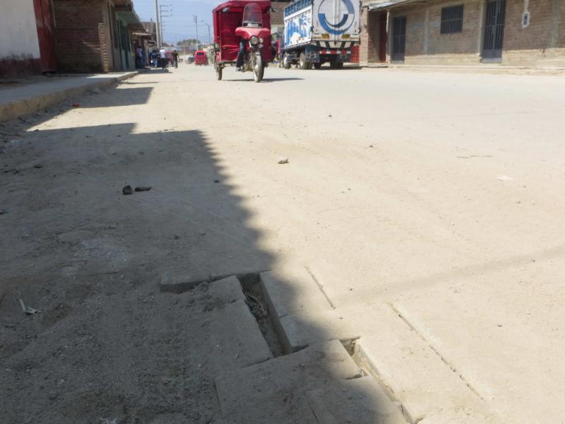 Obras irregulares "llueven" en Motupe