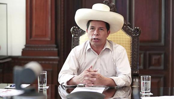 El presidente Pedro Castillo observó la autógrafa de ley aprobada por el Congreso que restringe reformas constitucionales a través de referéndum. (Foto: Presidencia)