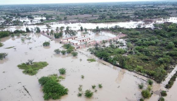 Vista panorámica de la inundación en distrito de Pacora.