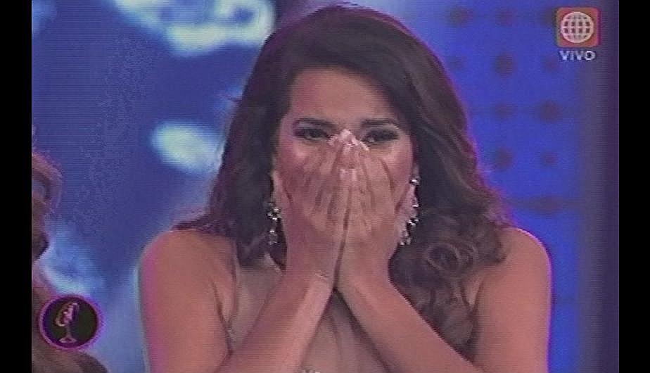 Miss Perú 2016: ¿Por qué todas las modelos le dieron la espalda a Valeria Piazza cuando fue coronada? (VIDEO)