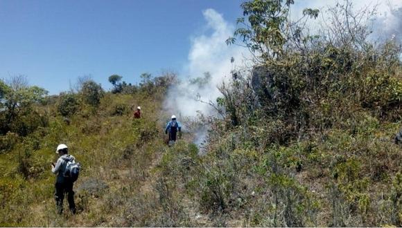 Informan que incendio en Kuélap se está descontrolando y piden apoyo (FOTO)