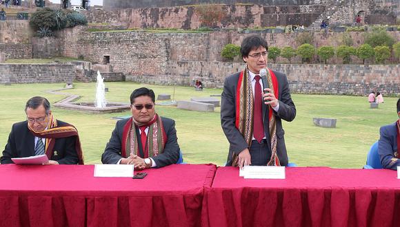 Gobernador regional de Cusco: "Modelo extractivo de las minas debe cambiar"