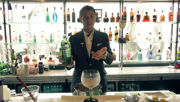 ¿Cómo hacer un buen Gin Tonic? El mejor barman del mundo te enseña (VIDEO)