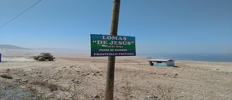 Rellenan con rocas una playa de Arequipa y pobladores protestan (FOTOS Y VIDEO)