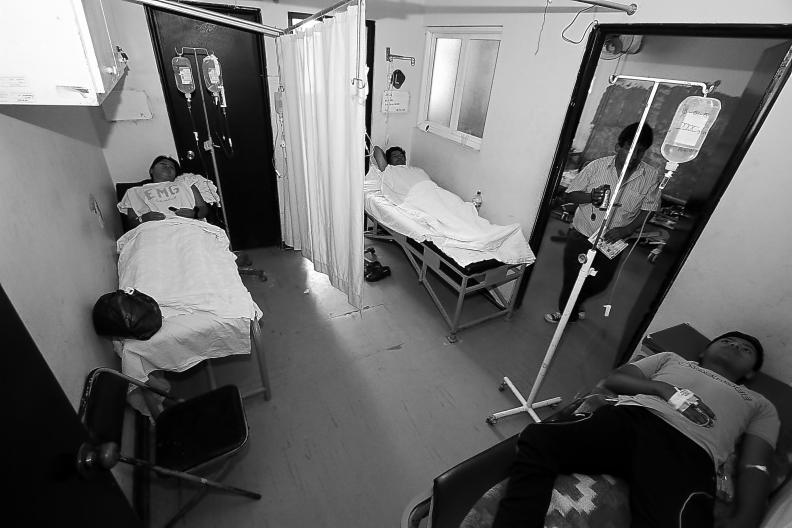 Hacinamiento total en Hospital de Apoyo de Camaná