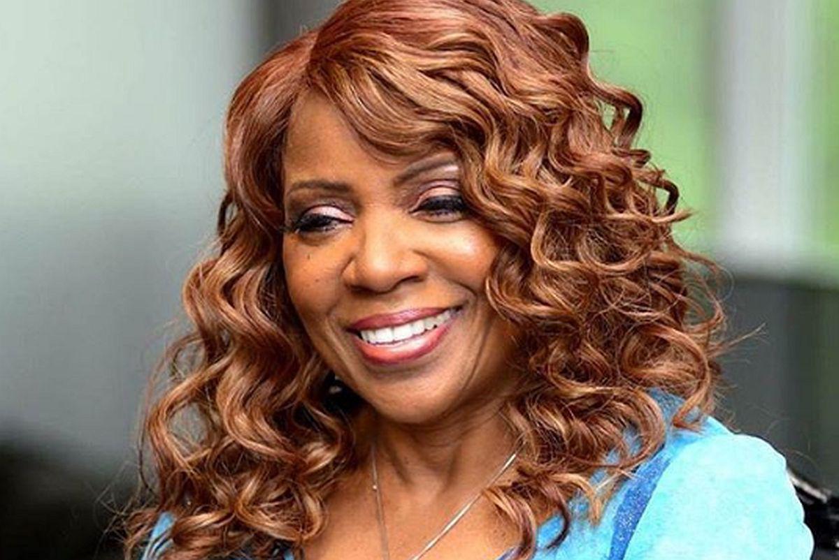 Gloria Gaynor grabó un video explicativo para que sus seguidores aprendan a lavarse las manos en 20 segundos. (Foto: Instagram)