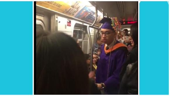 Joven se perdió su graduación por retraso del metro y pasajeros le dan épica sorpresa (VIDEO)