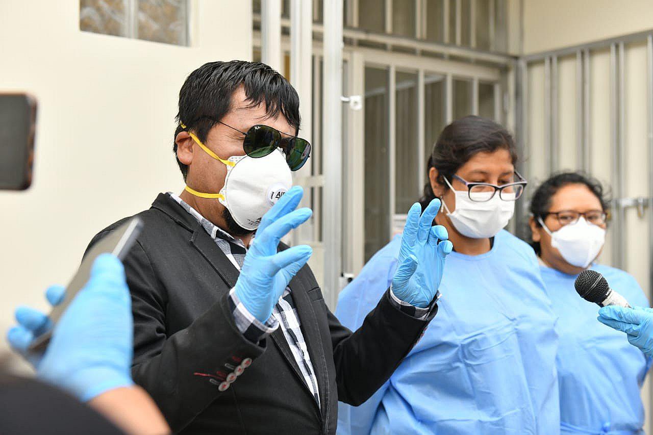 Presentan demanda contra Caceres Llica por deficiencias en plan contra el COVID-19