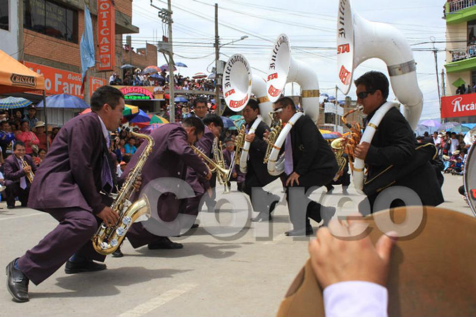 Chinchilpos y gamonales celebran fallo de La Haya con desfile (FOTOS)