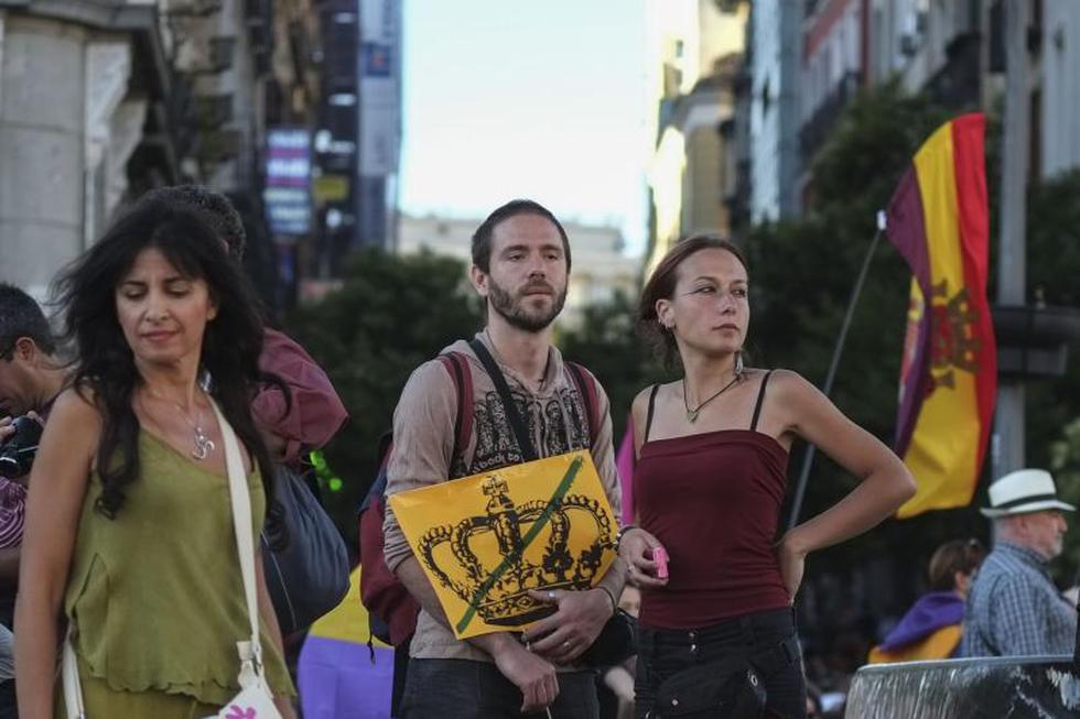 España: Manifestantes piden referéndum para abolir la monarquía (FOTOS)