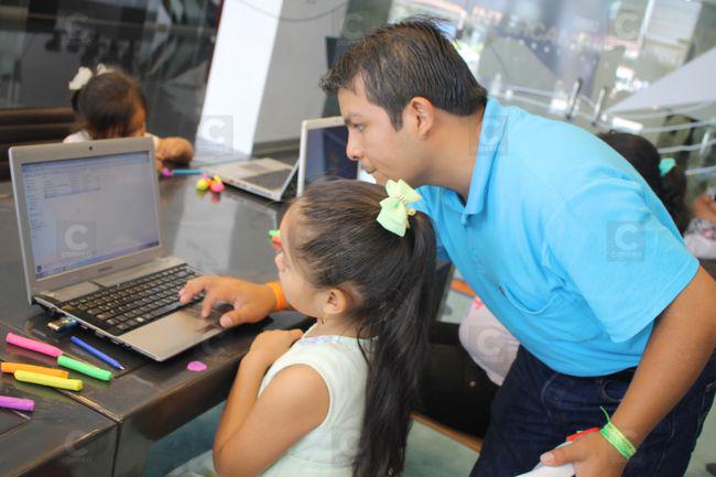 Facebook: 61% de niños y adolescentes usan esta red social pero sin responsabilidad