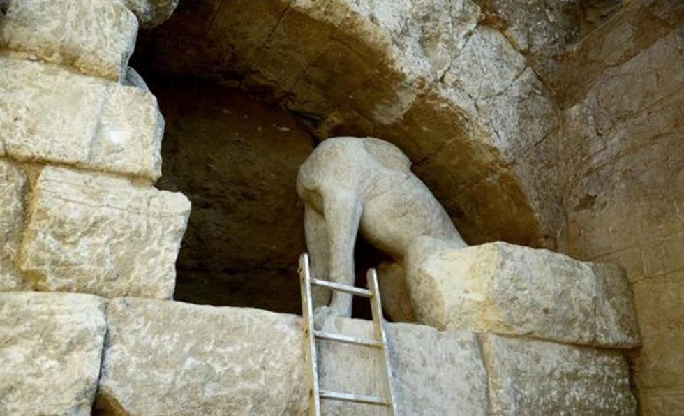 Grecia: Descubren tumba muy bien conservada de la época de Alejandro Magno (FOTOS)