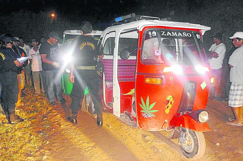  Acribillan a dos mototaxistas dentro  de sus unidades 