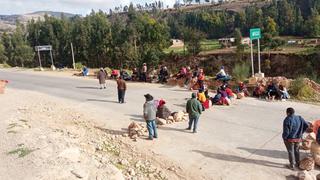 Los agricultores del Cunas dan tregua y desbloquean carretera a la espera del ministro de Agricultura