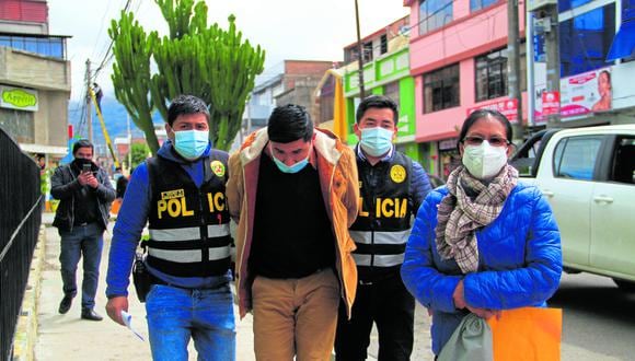 Policías de la Divincri Huancayo y comisaría de Chupaca, realizaron un operativo para la detención del agresor y confiscar la herramienta utilizada.