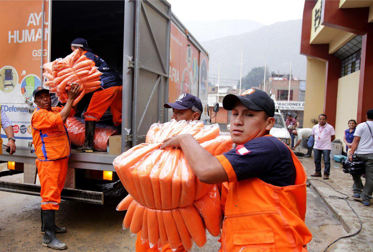 Defensa Civil entregará 28 toneladas de ayuda humanitaria para atención de 4,700 personas