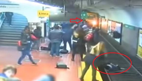 Argentina: Mujer cae a rieles de tren y usuarios logran frenar tren a tiempo (VIDEO)