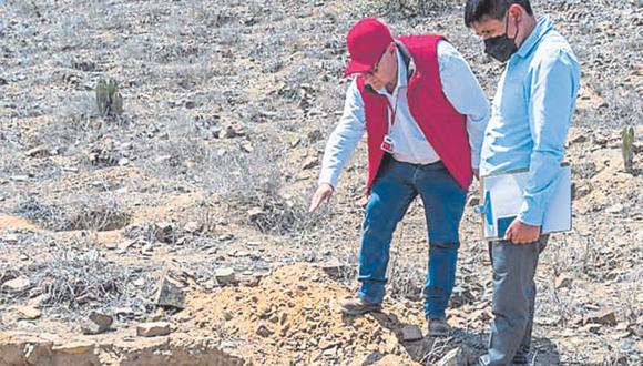 Un equipo técnico de la Dirección de Cultura verificó huaqueo y destrucción en una zona que ha sido declarada como patrimonio cultural de la Nación.