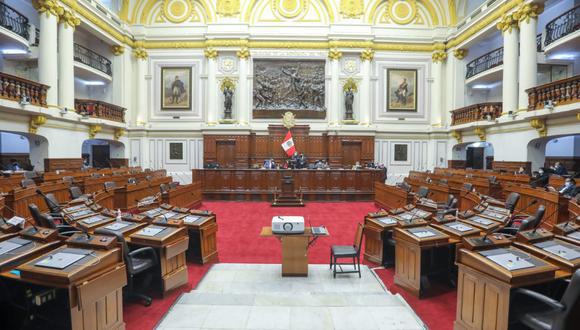 El Parlamento decidió por mayoría desconocer la orden del Poder Judicial y que la sesión de elección de magistrados siga como se tenía programada. (Foto: Congreso)