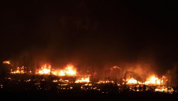Al menos un área de más de 6 km2 fue devorada por las llamas en el condado de Boulder, en Colorado. (Foto: Jason Connolly / AFP)