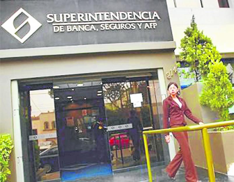 Superintendencia de Banca y Seguros: "No hay instituciones que sancionen a cooperativas"