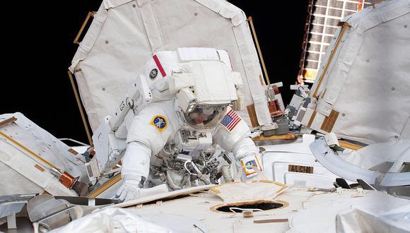 La NASA se defiende de acusaciones de sexismo por cancelar viaje espacial de mujeres