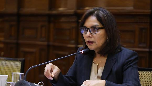 Patricia Juárez sustentó el texto que plantea eliminar el voto de confianza obligatorio. (Foto: Congreso)