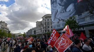 España: Miles de personas celebran en las calles el primero de mayo (FOTOS)