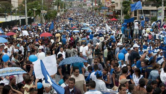 Honduras: ​Miles de personas marchan contra la corrupción y la impunidad