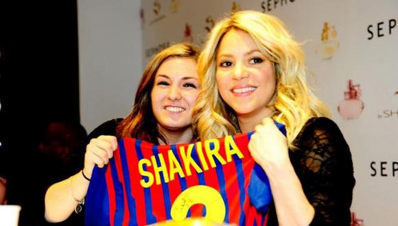 Shakira tendrá entrevista en vivo con fanáticos