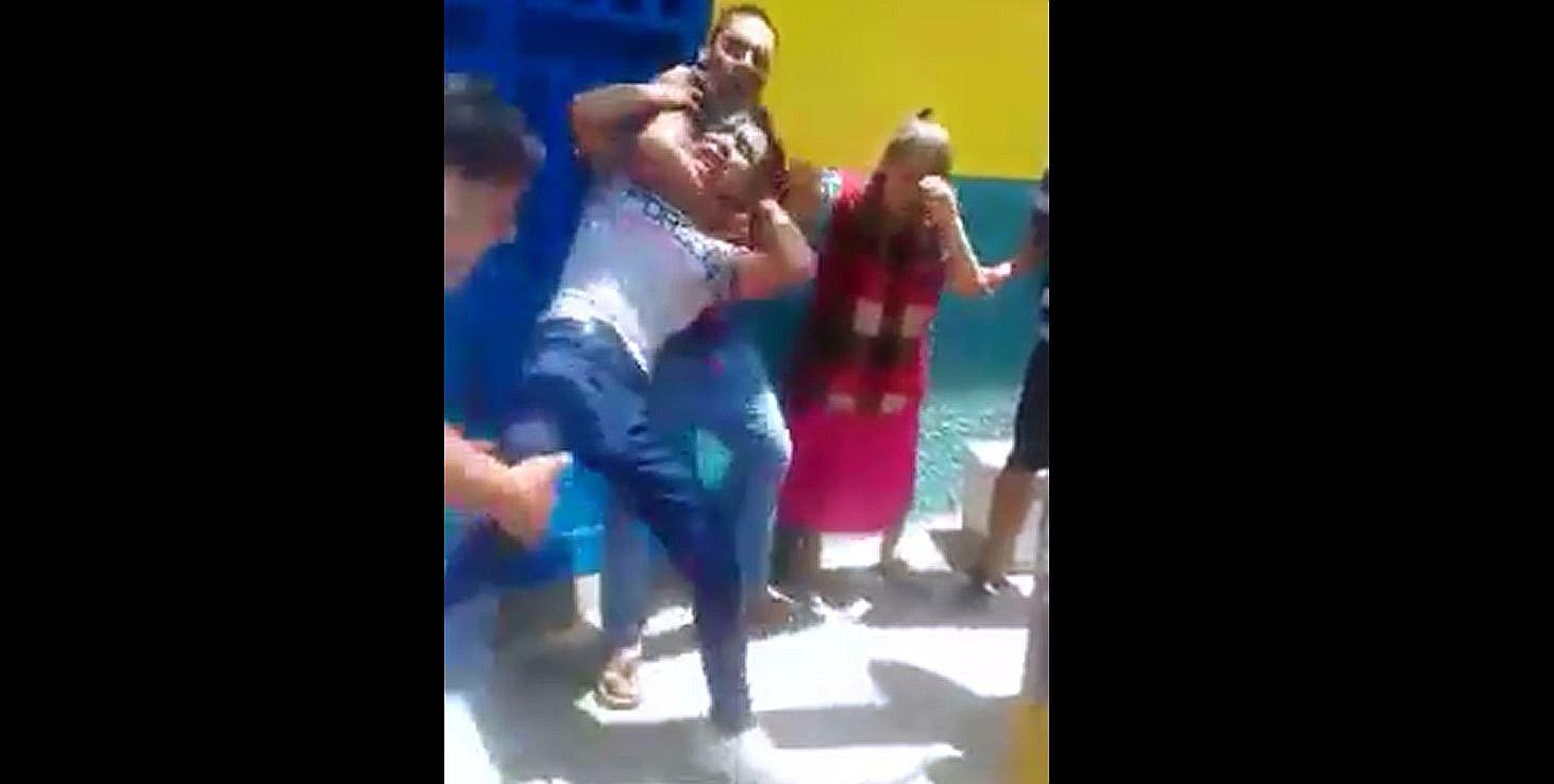 Capturan a presunto delincuente tras asaltar a una ama de casa en mercado (VIDEO)