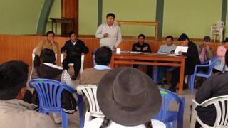 Colcabamba pide aslfaltado de vias y justa distribución del canon