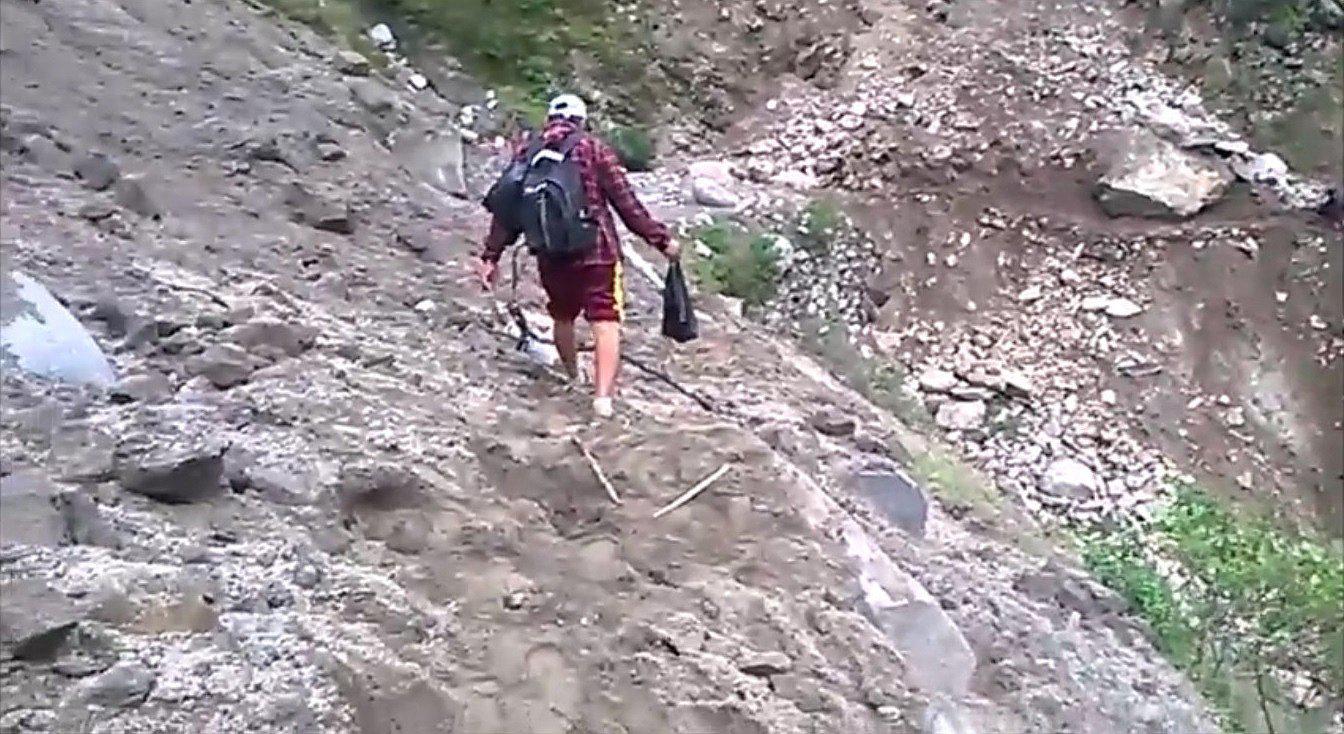 Santa: Profesores de Paquirca caminan más de 6 horas para llegar a colegios (VIDEO)