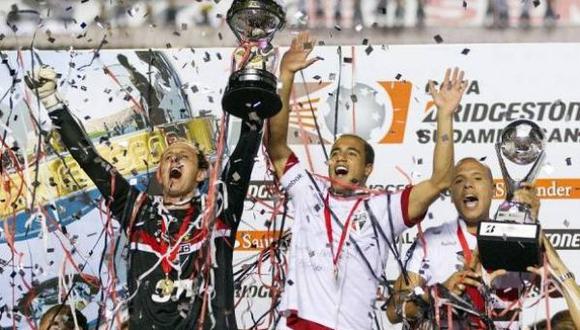 CONMEBOL oficializa título de Sao Paulo en la Sudamericana pero es multado