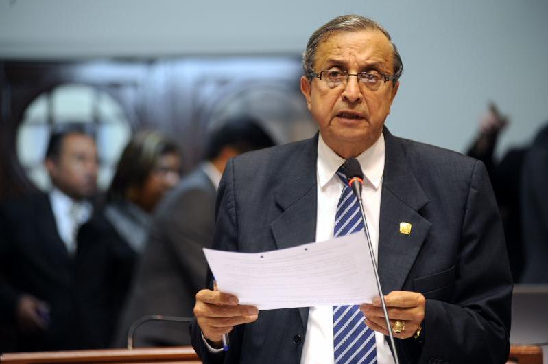 Extender mandato de rectores opuestos a Ley Universitaria es inconstitucional