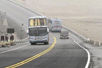 Luces encendidas las 24 horas en carreteras del país