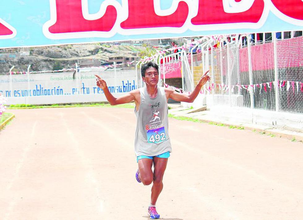 Fondistas dan todo su esfuerzo en media maratón 