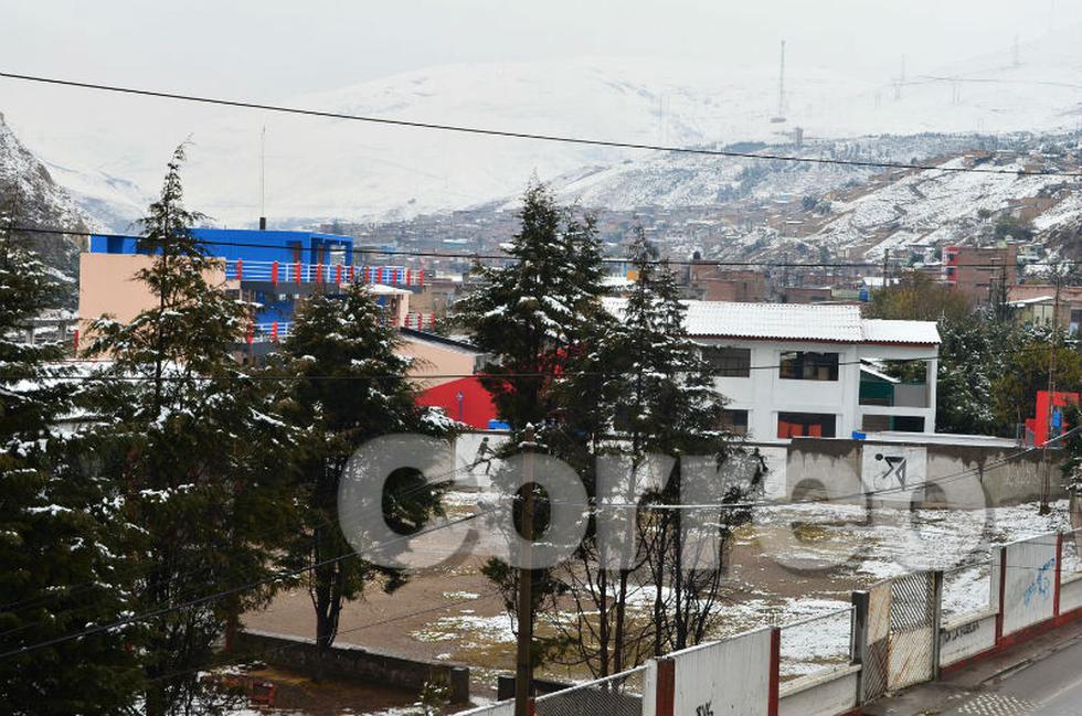 La Oroya amanece con nieve y con 2 grados bajo cero (FOTOS)