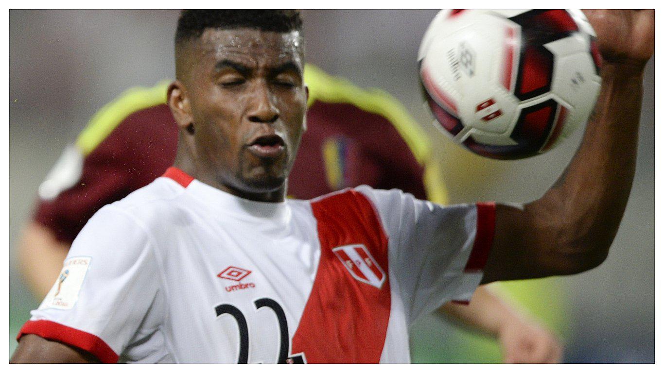 Carlos Ascues: "Estoy preparado para volver a ponerme la camiseta de la selección" 