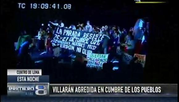 Susana Villarán pasó mal momento en la Cumbre de los Pueblos