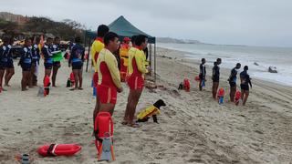 Tumbes: Rescatan a un bañista extranjero en la playa de Zorritos