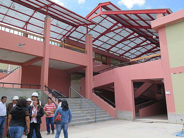 Padres, docentes y alumnos de San Ramón harán una marcha