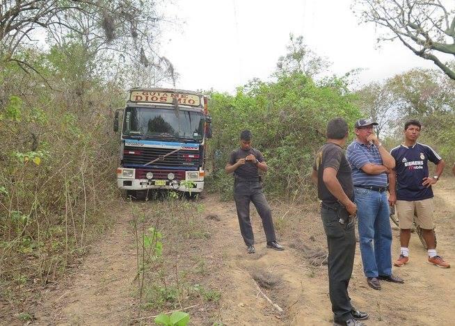 Tumbes: Detienen a dos presuntos taladores de árboles en el distrito de San Juan 