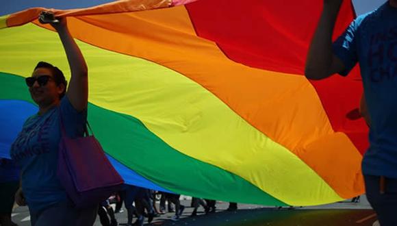 Brasil 2014: ONU pide a futbolistas gay a declarar homosexualidad