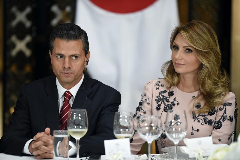 Peña Nieto anuncia que su esposa responderá por compra de lujosa mansión